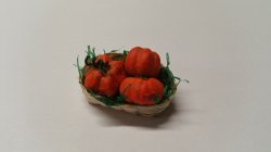Pumpkin Centerpiece - Half Scale