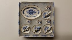 Boxed Dinnerware Set - Blue Floral