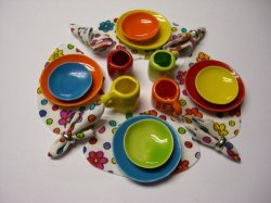 12 Piece Dinner set with Placemats & Napkins - Neon Fiesta