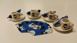 8 Piece White/Blue Snowman Dinner set w/ Placemats & Napkins