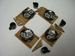 8 Piece Black/Gold Dinner Set with Bamboo Placemats & Napkins
