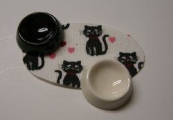Black & White Cat Bowls & Mat