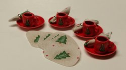 8 Piece Red Christmas Tree Dinner set w/ Placemats & Napkins