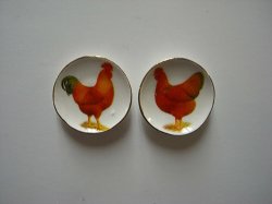 Chicken & Rooster Dishes - Red