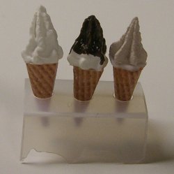 Ice Cream Cones in Holder - Soft Serve