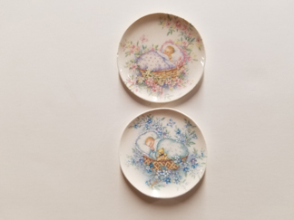 Blue & Pink Baby Dishes - Click Image to Close